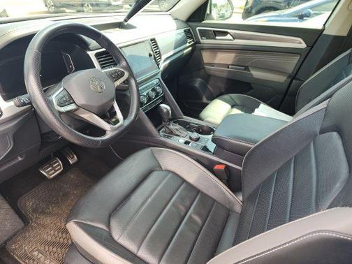 2022 Volkswagen Atlas 3.6L SEL Premium