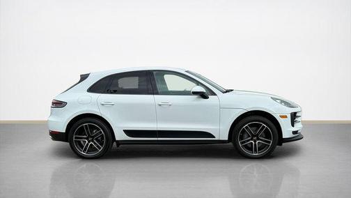White 2020 Porsche Macan Macan