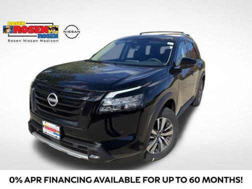 2025 Nissan Pathfinder SL 4WD