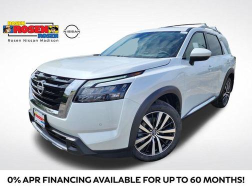 2025 Nissan Pathfinder Platinum 4WD
