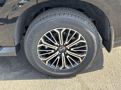 2025 Nissan Armada Platinum 4WD