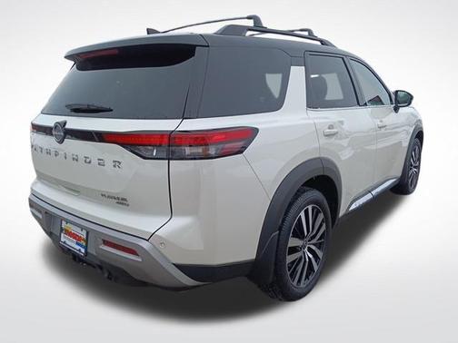 2024 Nissan Pathfinder Platinum 4WD