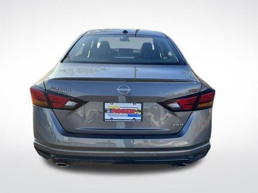 2025 Nissan Altima SR AWD