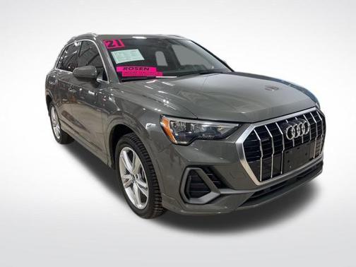 2021 Audi Q3 45 S line Premium