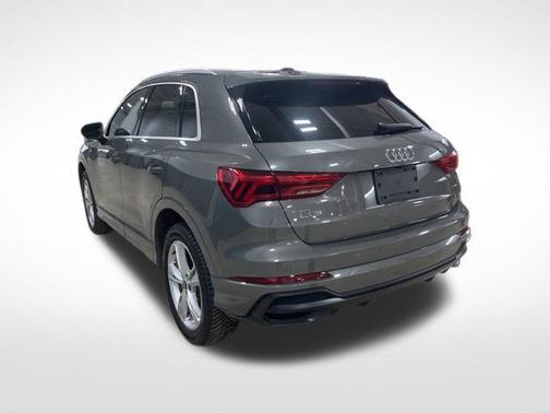 2021 Audi Q3 45 S line Premium