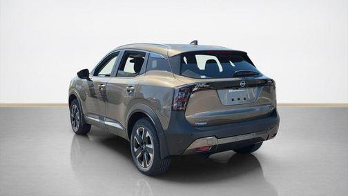 Canyon Bronze Metallic 2026 Nissan Kicks SV