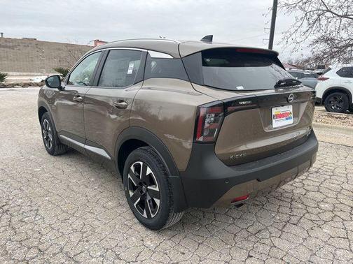 Canyon Bronze Metallic 2026 Nissan Kicks SV