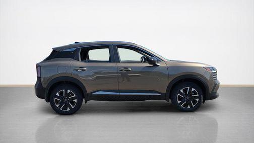 Canyon Bronze Metallic 2026 Nissan Kicks SV