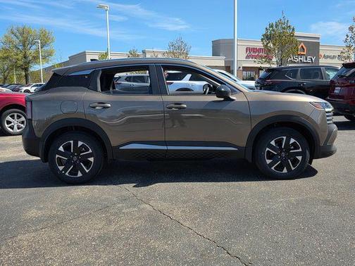 Canyon Bronze Metallic 2026 Nissan Kicks SV