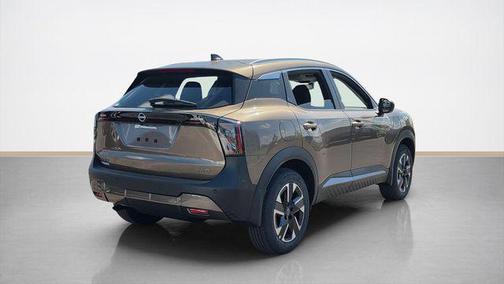Canyon Bronze Metallic 2026 Nissan Kicks SV