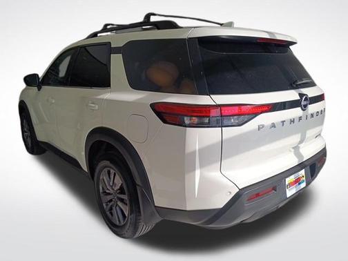 2023 Nissan Pathfinder SV 4WD