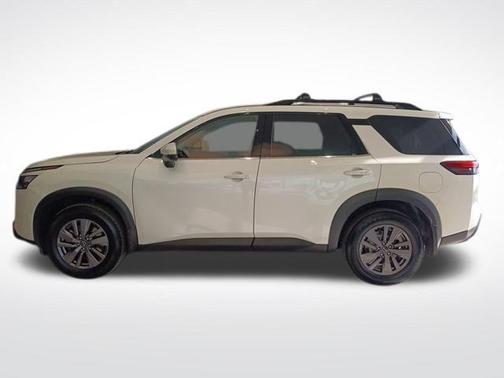 2023 Nissan Pathfinder SV 4WD