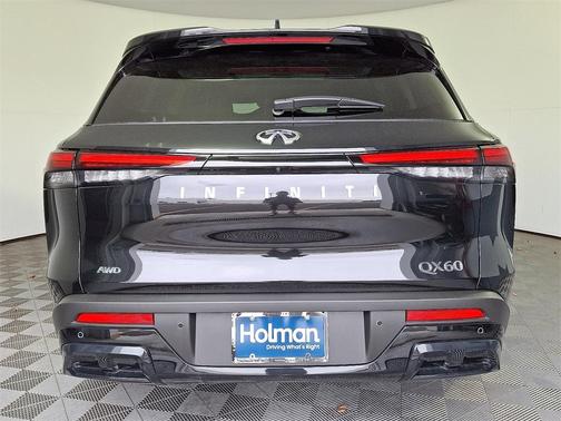 2025 INFINITI QX60 Pure