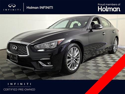 2022 INFINITI Q50 LUXE