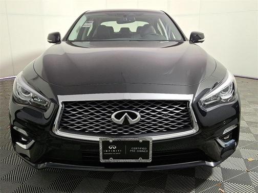 2022 INFINITI Q50 LUXE