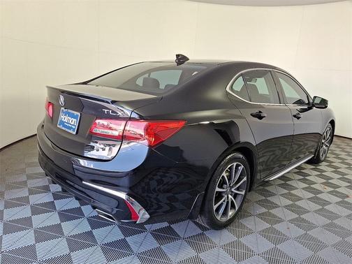2018 Acura TLX V6 w/Technology Package