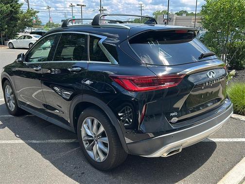 2022 INFINITI QX50 ESSENTIAL