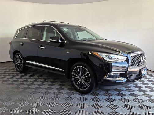 2017 INFINITI QX60 Base