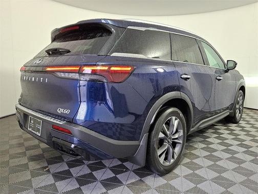 2024 INFINITI QX60 Luxe