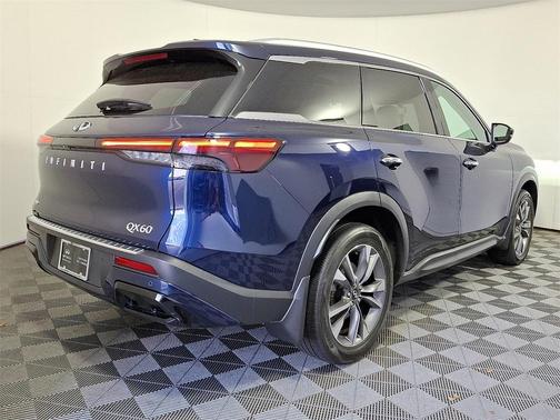 2024 INFINITI QX60 Luxe