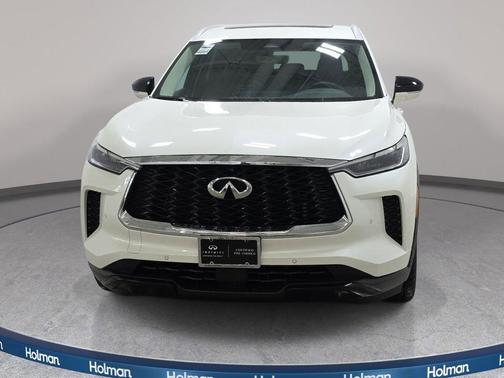 Majestic White 2023 INFINITI QX60 Luxe