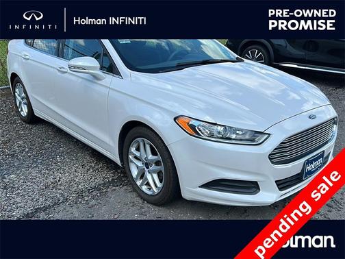 2014 Ford Fusion SE