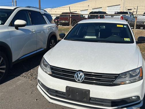 2016 Volkswagen Jetta 1.8T Sport