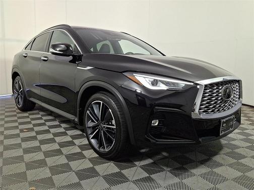 2025 INFINITI QX55 LUXE