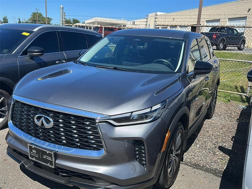 2025 INFINITI QX60 Pure