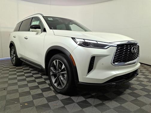 2025 INFINITI QX60 Luxe