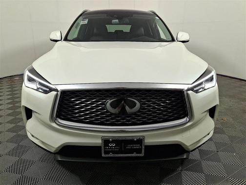 2022 INFINITI QX50 Luxe