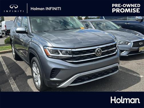 2022 Volkswagen Atlas 3.6L SE w/Technology
