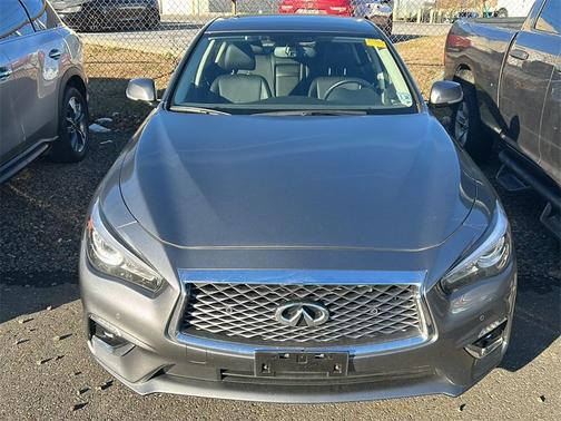 2023 INFINITI Q50 LUXE