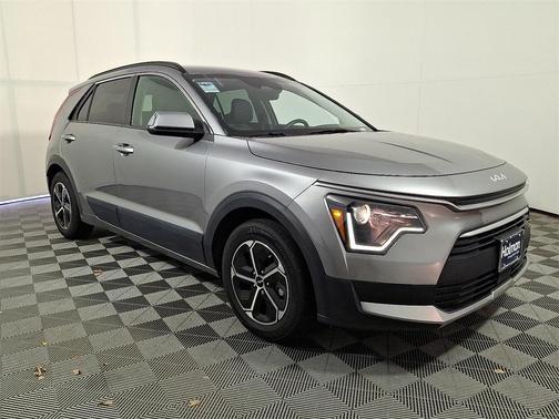 2023 Kia Niro EX