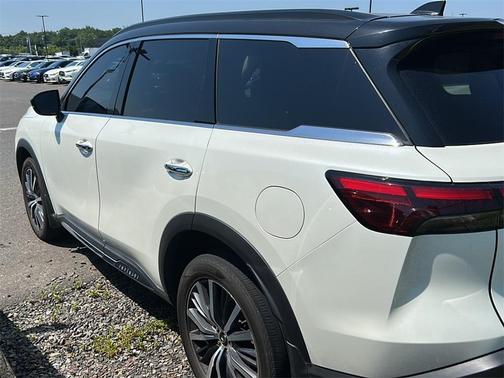 2022 INFINITI QX60 SENSORY