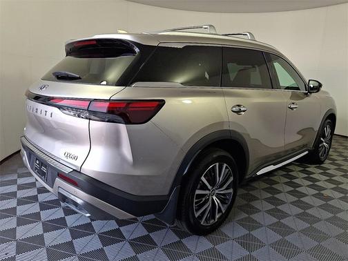 2023 INFINITI QX60 SENSORY
