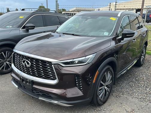 2022 INFINITI QX60 SENSORY