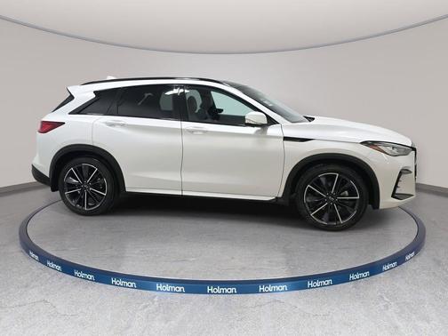 2023 INFINITI QX50 SPORT