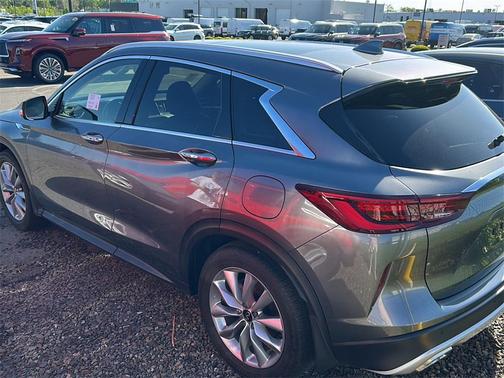 2022 INFINITI QX50 ESSENTIAL