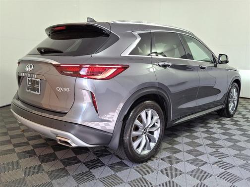 2022 INFINITI QX50 ESSENTIAL