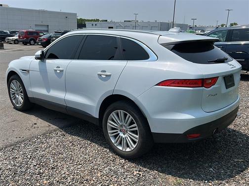 2018 Jaguar F-PACE 35t Portfolio