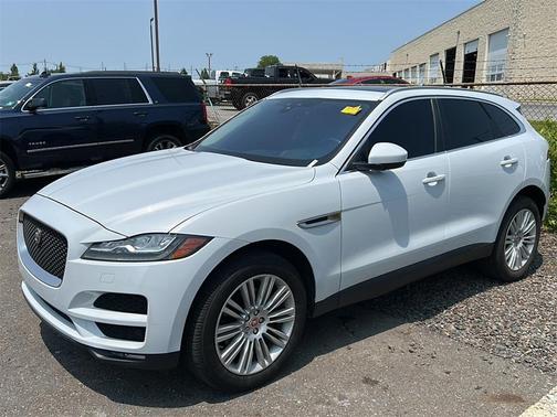 2018 Jaguar F-PACE 35t Portfolio