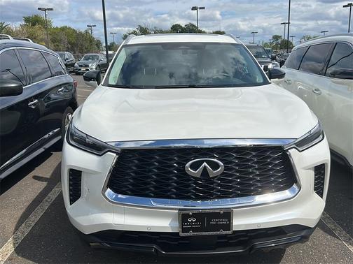 2025 INFINITI QX60 Luxe