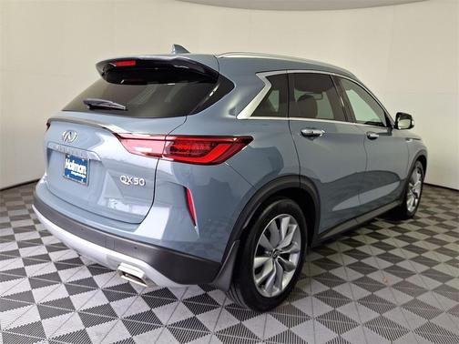 2022 INFINITI QX50 ESSENTIAL