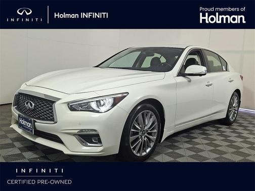 2022 INFINITI Q50 LUXE