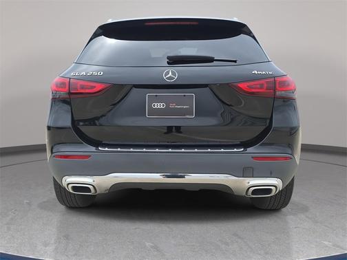 2021 Mercedes-Benz GLA 250 Base 4MATIC