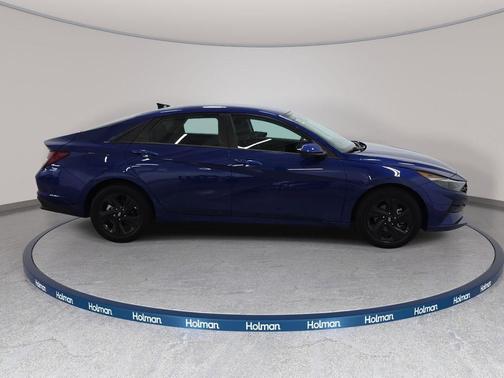 Intense Blue 2022 Hyundai ELANTRA SEL