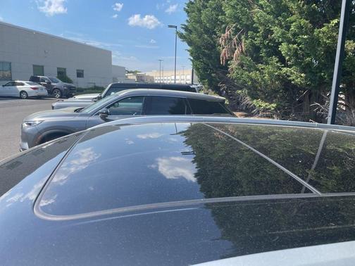 Diamond Black 2024 INFINITI QX60 Luxe