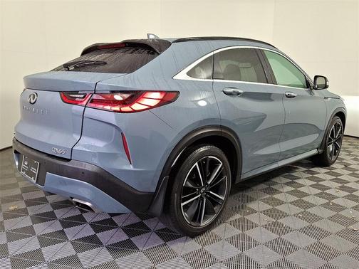 2022 INFINITI QX55 LUXE