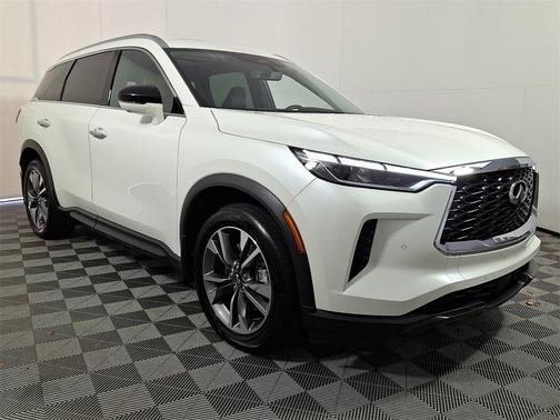 2025 INFINITI QX60 Luxe